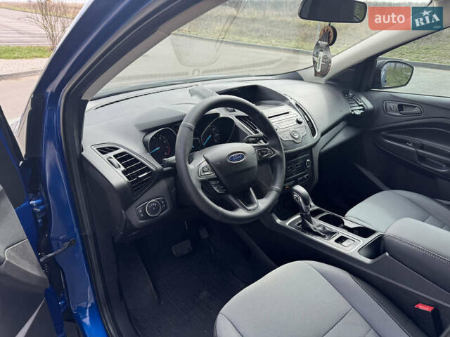 Синий Форд Эскейп, объемом двигателя 2.5 л и пробегом 164 тыс. км за 12400 $, фото 4 на Automoto.ua