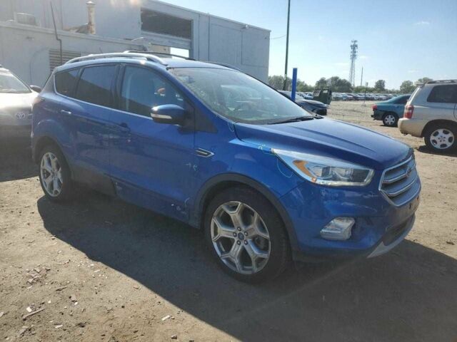 Синій Форд Ескейп, об'ємом двигуна 2 л та пробігом 124 тис. км за 1500 $, фото 3 на Automoto.ua