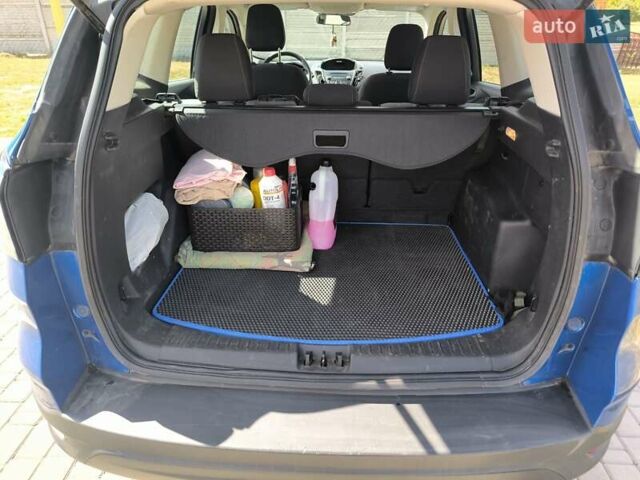 Синий Форд Эскейп, объемом двигателя 2.49 л и пробегом 96 тыс. км за 15500 $, фото 16 на Automoto.ua