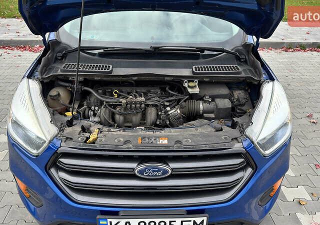 Форд Эскейп 2017 в Ирпене на Automoto.ua Синий Форд Эскейп, объемом двигателя 2.49 л и пробегом 208 тыс. км за 12400 $, фото 34 на Automoto.ua