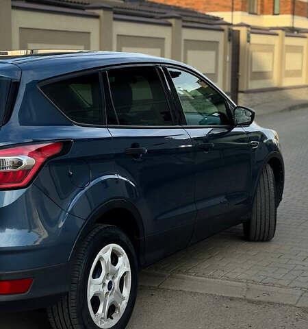 Синий Форд Эскейп, объемом двигателя 2.5 л и пробегом 156 тыс. км за 12000 $, фото 6 на Automoto.ua