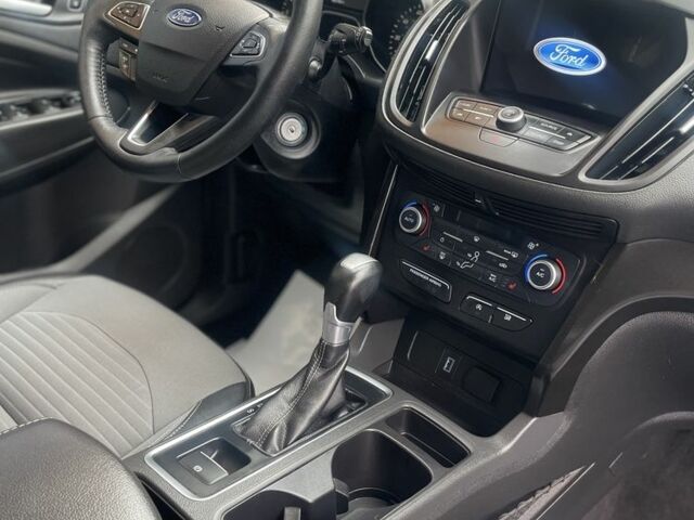 Синій Форд Ескейп, об'ємом двигуна 1.5 л та пробігом 165 тис. км за 12700 $, фото 6 на Automoto.ua