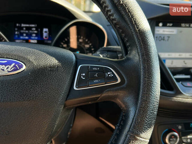 Синій Форд Ескейп, об'ємом двигуна 1.5 л та пробігом 93 тис. км за 12300 $, фото 10 на Automoto.ua