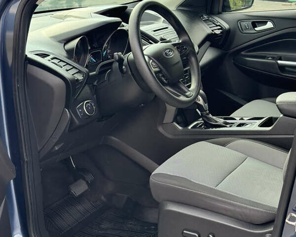 Синий Форд Эскейп, объемом двигателя 1.5 л и пробегом 67 тыс. км за 11650 $, фото 28 на Automoto.ua