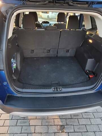 Синій Форд Ескейп, об'ємом двигуна 1.5 л та пробігом 100 тис. км за 12700 $, фото 5 на Automoto.ua