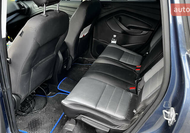 Форд Эскейп 2017 в Чернигове на Automoto.ua Синий Форд Эскейп, объемом двигателя 2.5 л и пробегом 102 тыс. км за 15000 $, фото 15 на Automoto.ua