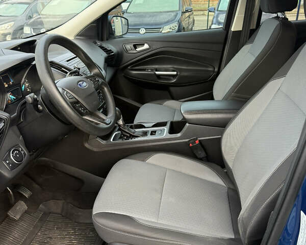 Синій Форд Ескейп, об'ємом двигуна 0 л та пробігом 225 тис. км за 11950 $, фото 6 на Automoto.ua