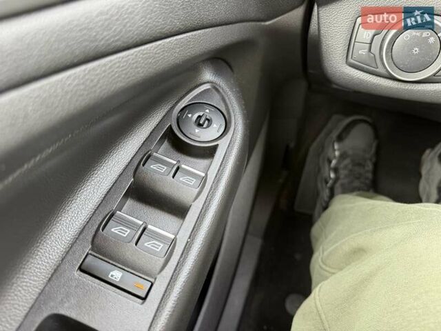 Синій Форд Ескейп, об'ємом двигуна 1.5 л та пробігом 59 тис. км за 16200 $, фото 24 на Automoto.ua
