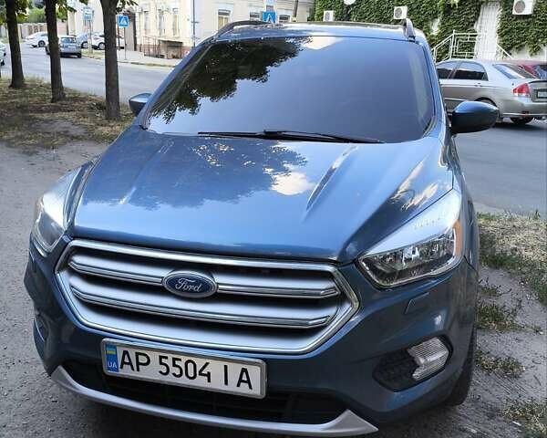Синий Форд Эскейп, объемом двигателя 1.5 л и пробегом 130 тыс. км за 13300 $, фото 1 на Automoto.ua