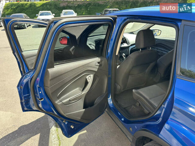 Синий Форд Эскейп, объемом двигателя 2.5 л и пробегом 130 тыс. км за 12999 $, фото 9 на Automoto.ua