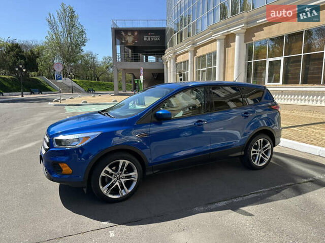 Синий Форд Эскейп, объемом двигателя 2.5 л и пробегом 130 тыс. км за 12999 $, фото 2 на Automoto.ua