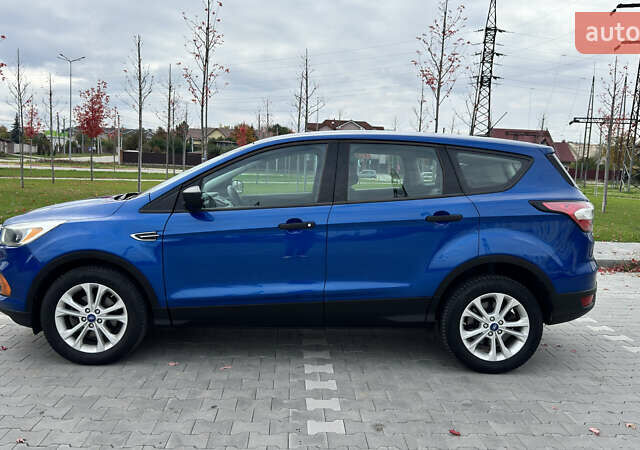 Форд Эскейп 2017 в Ирпене на Automoto.ua Синий Форд Эскейп, объемом двигателя 2.49 л и пробегом 208 тыс. км за 12400 $, фото 8 на Automoto.ua