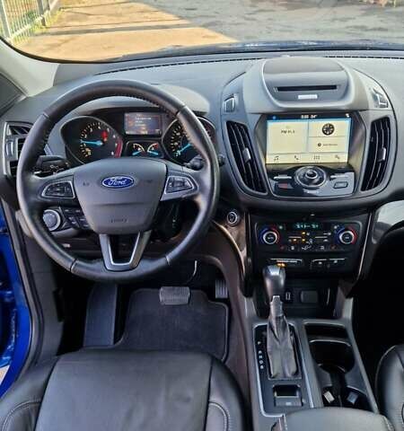 Синий Форд Эскейп, объемом двигателя 1.5 л и пробегом 163 тыс. км за 14000 $, фото 19 на Automoto.ua