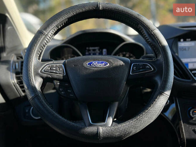 Синій Форд Ескейп, об'ємом двигуна 1.5 л та пробігом 93 тис. км за 12300 $, фото 9 на Automoto.ua