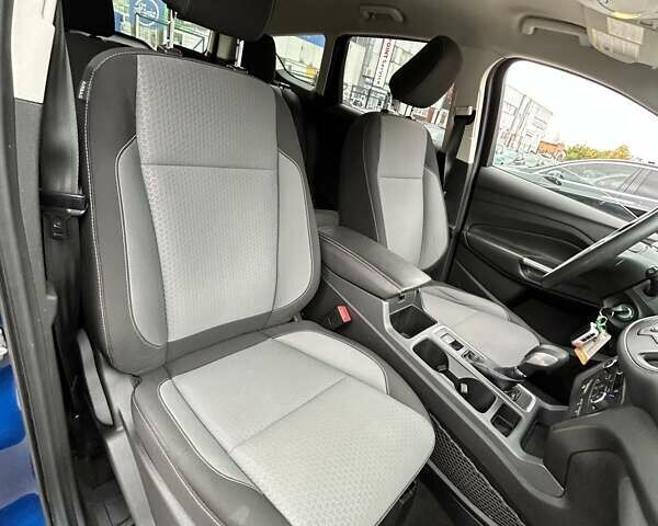 Форд Ескейп 2017 у Сумах на Automoto.ua Синій Форд Ескейп, об'ємом двигуна 1.5 л та пробігом 70 тис. км за 13000 $, фото 31 на Automoto.ua