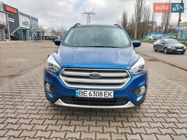 Синій Форд Ескейп, об'ємом двигуна 1.5 л та пробігом 34 тис. км за 13700 $, фото 4 на Automoto.ua