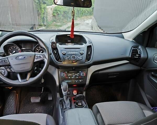 Синий Форд Эскейп, объемом двигателя 1.5 л и пробегом 130 тыс. км за 13300 $, фото 8 на Automoto.ua