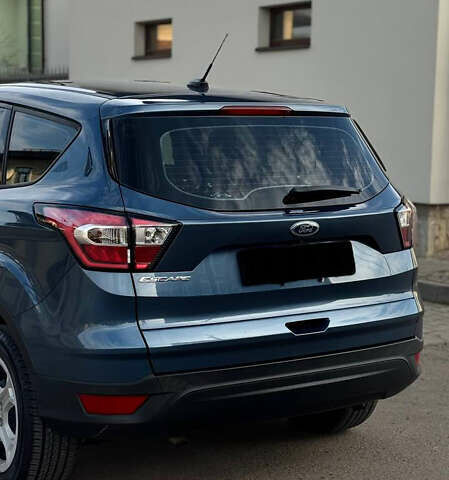 Синий Форд Эскейп, объемом двигателя 2.5 л и пробегом 156 тыс. км за 12000 $, фото 11 на Automoto.ua