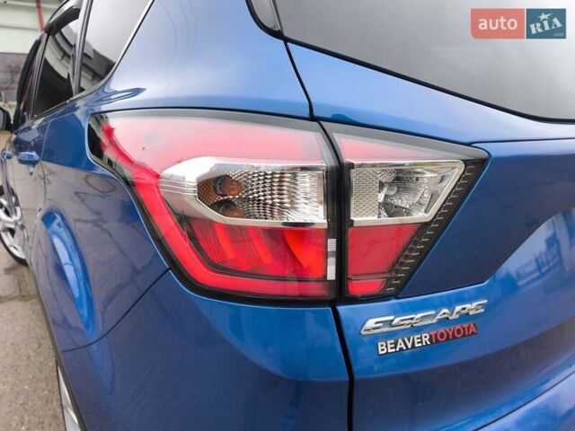 Синій Форд Ескейп, об'ємом двигуна 2 л та пробігом 124 тис. км за 14400 $, фото 62 на Automoto.ua