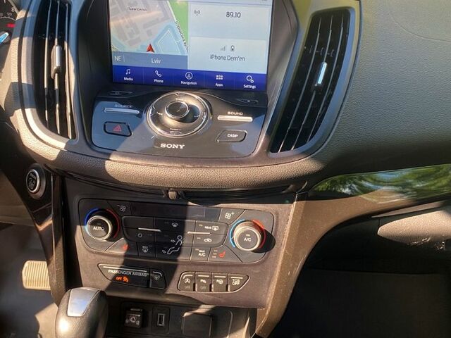 Синий Форд Эскейп, объемом двигателя 2 л и пробегом 65 тыс. км за 14000 $, фото 11 на Automoto.ua