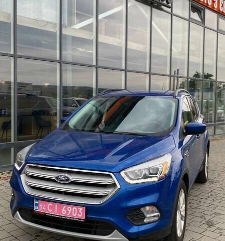 Синій Форд Ескейп, об'ємом двигуна 1.5 л та пробігом 241 тис. км за 10900 $, фото 2 на Automoto.ua