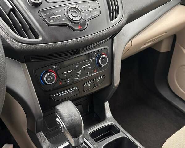 Синий Форд Эскейп, объемом двигателя 1.5 л и пробегом 188 тыс. км за 10699 $, фото 15 на Automoto.ua