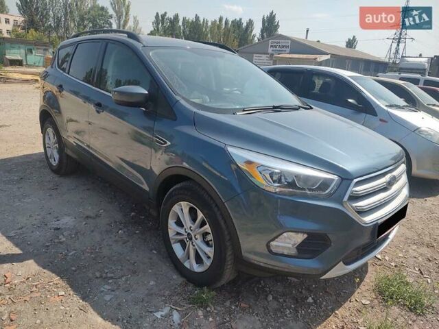 Синий Форд Эскейп, объемом двигателя 1.5 л и пробегом 188 тыс. км за 13800 $, фото 9 на Automoto.ua