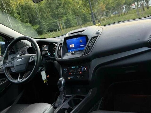 Синій Форд Ескейп, об'ємом двигуна 0 л та пробігом 123 тис. км за 8300 $, фото 15 на Automoto.ua