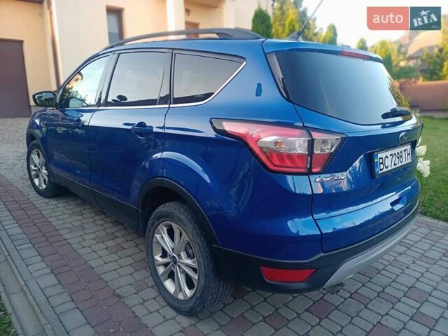 Синий Форд Эскейп, объемом двигателя 1.5 л и пробегом 99 тыс. км за 14500 $, фото 2 на Automoto.ua