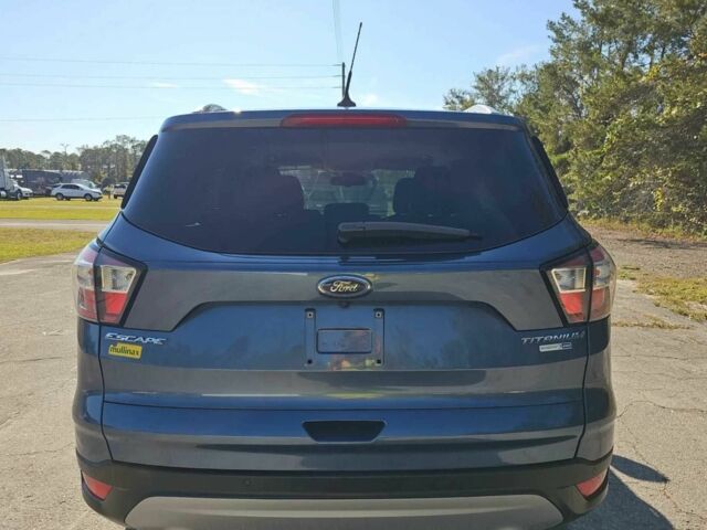 Синий Форд Эскейп, объемом двигателя 2 л и пробегом 100 тыс. км за 9000 $, фото 4 на Automoto.ua