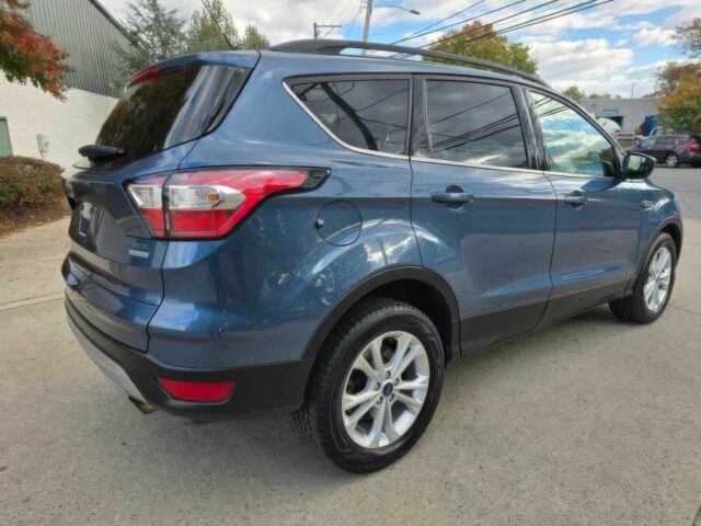 Синий Форд Эскейп, объемом двигателя 1.5 л и пробегом 35 тыс. км за 2550 $, фото 5 на Automoto.ua