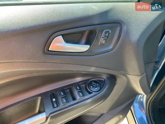 Синий Форд Эскейп, объемом двигателя 1.5 л и пробегом 247 тыс. км за 10900 $, фото 11 на Automoto.ua