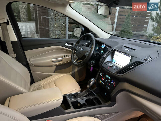 Синий Форд Эскейп, объемом двигателя 1.5 л и пробегом 162 тыс. км за 13599 $, фото 89 на Automoto.ua