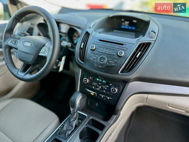 Синій Форд Ескейп, об'ємом двигуна 1.5 л та пробігом 150 тис. км за 12699 $, фото 22 на Automoto.ua
