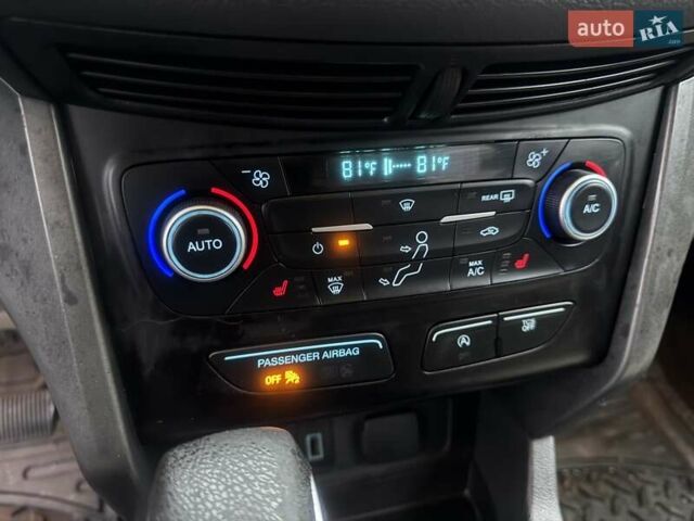 Синій Форд Ескейп, об'ємом двигуна 1.5 л та пробігом 147 тис. км за 9300 $, фото 27 на Automoto.ua