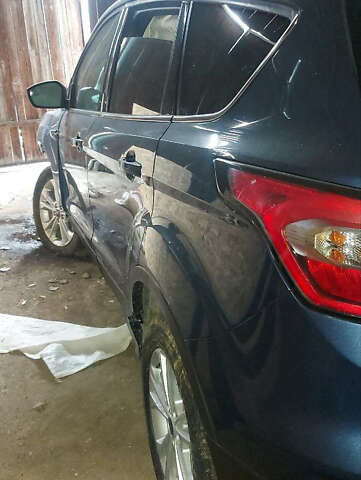 Синій Форд Ескейп, об'ємом двигуна 0 л та пробігом 50 тис. км за 5000 $, фото 2 на Automoto.ua