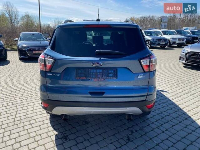 Синий Форд Эскейп, объемом двигателя 1.5 л и пробегом 247 тыс. км за 12900 $, фото 5 на Automoto.ua