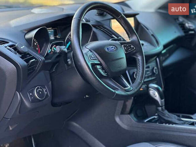 Синій Форд Ескейп, об'ємом двигуна 1.5 л та пробігом 135 тис. км за 11400 $, фото 5 на Automoto.ua