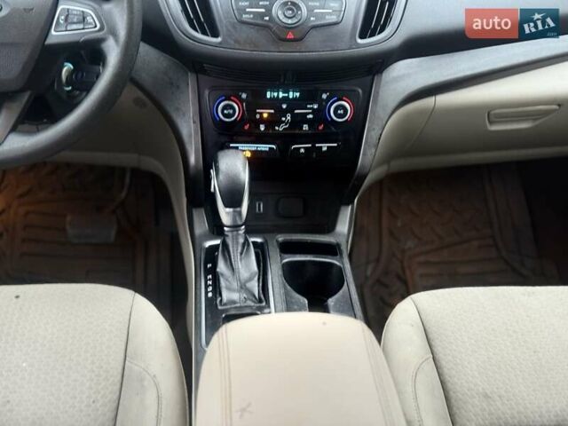 Синій Форд Ескейп, об'ємом двигуна 1.5 л та пробігом 147 тис. км за 9300 $, фото 43 на Automoto.ua