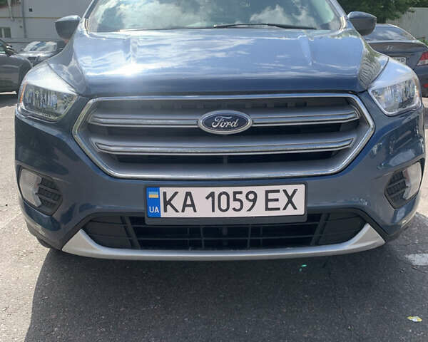 Синий Форд Эскейп, объемом двигателя 1.5 л и пробегом 87 тыс. км за 14500 $, фото 4 на Automoto.ua