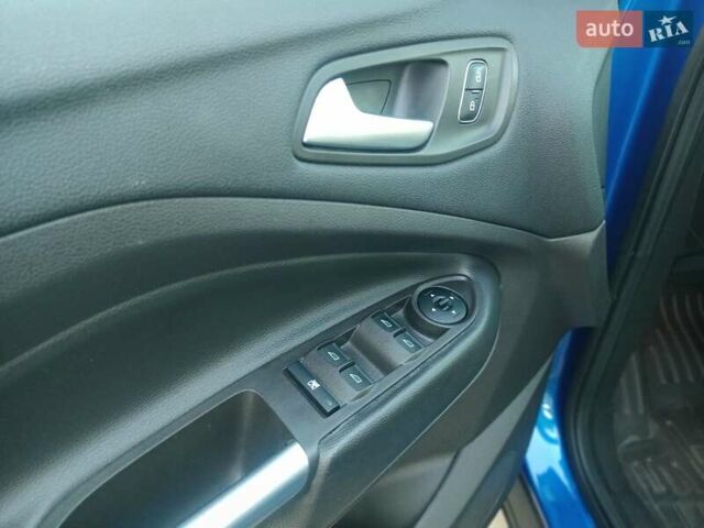 Синий Форд Эскейп, объемом двигателя 1.5 л и пробегом 99 тыс. км за 14500 $, фото 20 на Automoto.ua