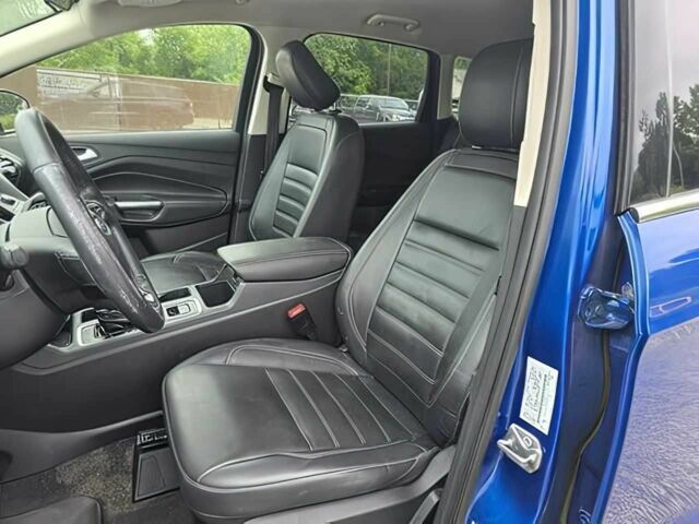 Синий Форд Эскейп, объемом двигателя 2 л и пробегом 47 тыс. км за 5300 $, фото 8 на Automoto.ua