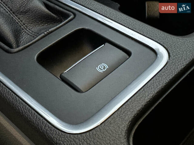 Синий Форд Эскейп, объемом двигателя 1.5 л и пробегом 162 тыс. км за 13599 $, фото 62 на Automoto.ua