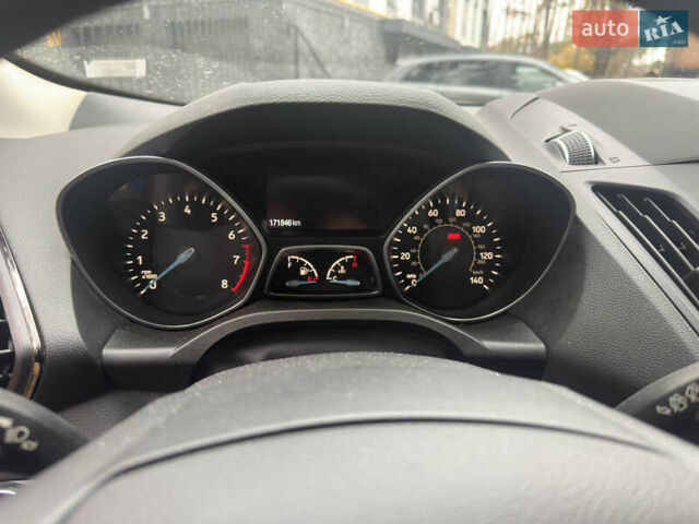 Синий Форд Эскейп, объемом двигателя 2 л и пробегом 172 тыс. км за 17000 $, фото 6 на Automoto.ua