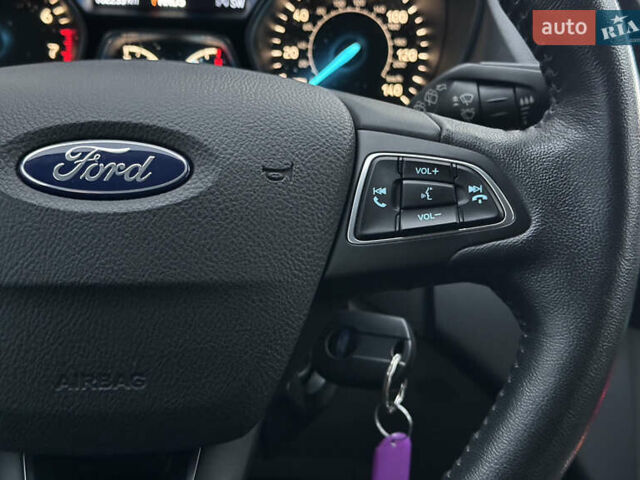 Синий Форд Эскейп, объемом двигателя 1.5 л и пробегом 162 тыс. км за 13599 $, фото 56 на Automoto.ua