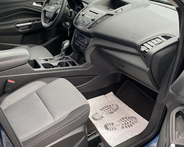 Синий Форд Эскейп, объемом двигателя 1.5 л и пробегом 182 тыс. км за 10899 $, фото 11 на Automoto.ua