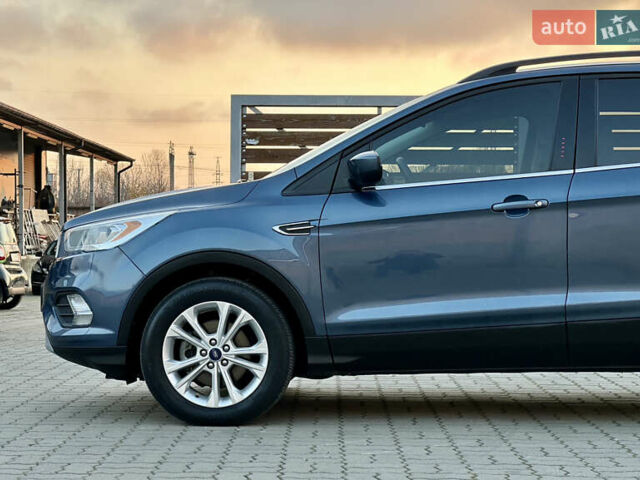 Синий Форд Эскейп, объемом двигателя 1.5 л и пробегом 162 тыс. км за 13599 $, фото 9 на Automoto.ua