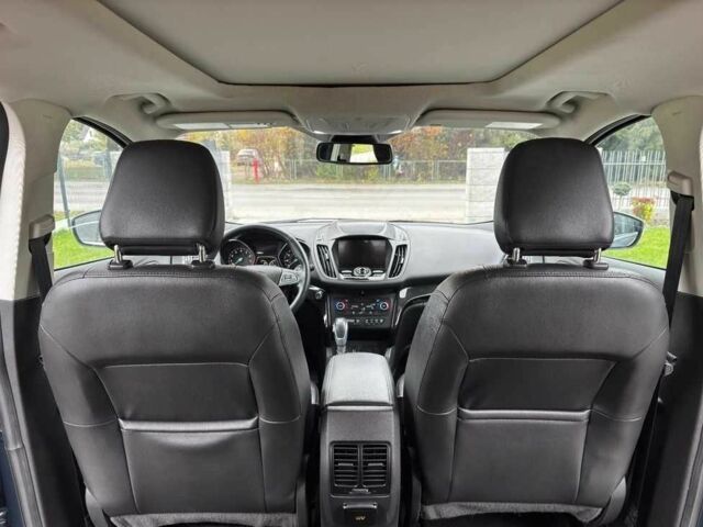 Синий Форд Эскейп, объемом двигателя 2 л и пробегом 93 тыс. км за 9800 $, фото 15 на Automoto.ua