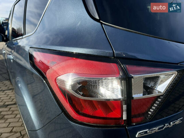 Синий Форд Эскейп, объемом двигателя 1.5 л и пробегом 193 тыс. км за 8999 $, фото 16 на Automoto.ua