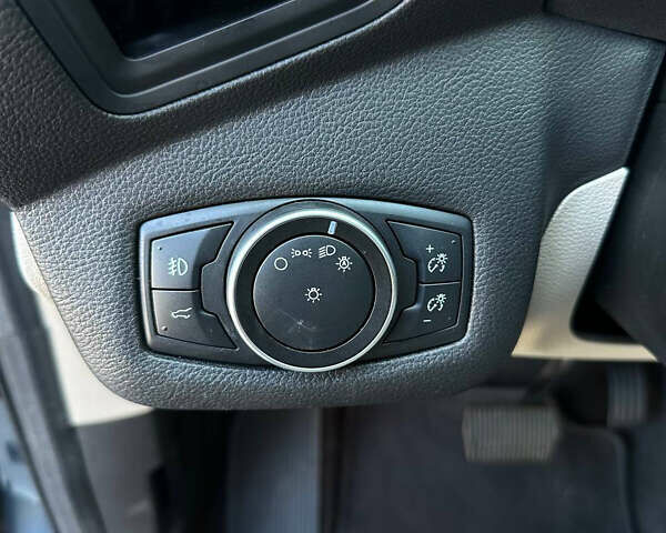 Синій Форд Ескейп, об'ємом двигуна 1.5 л та пробігом 150 тис. км за 12699 $, фото 33 на Automoto.ua